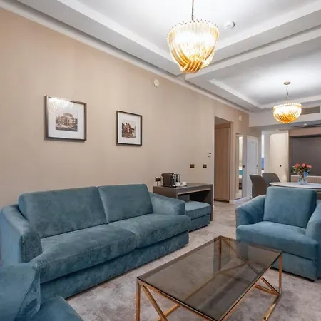 Grand Park Hotel 4*